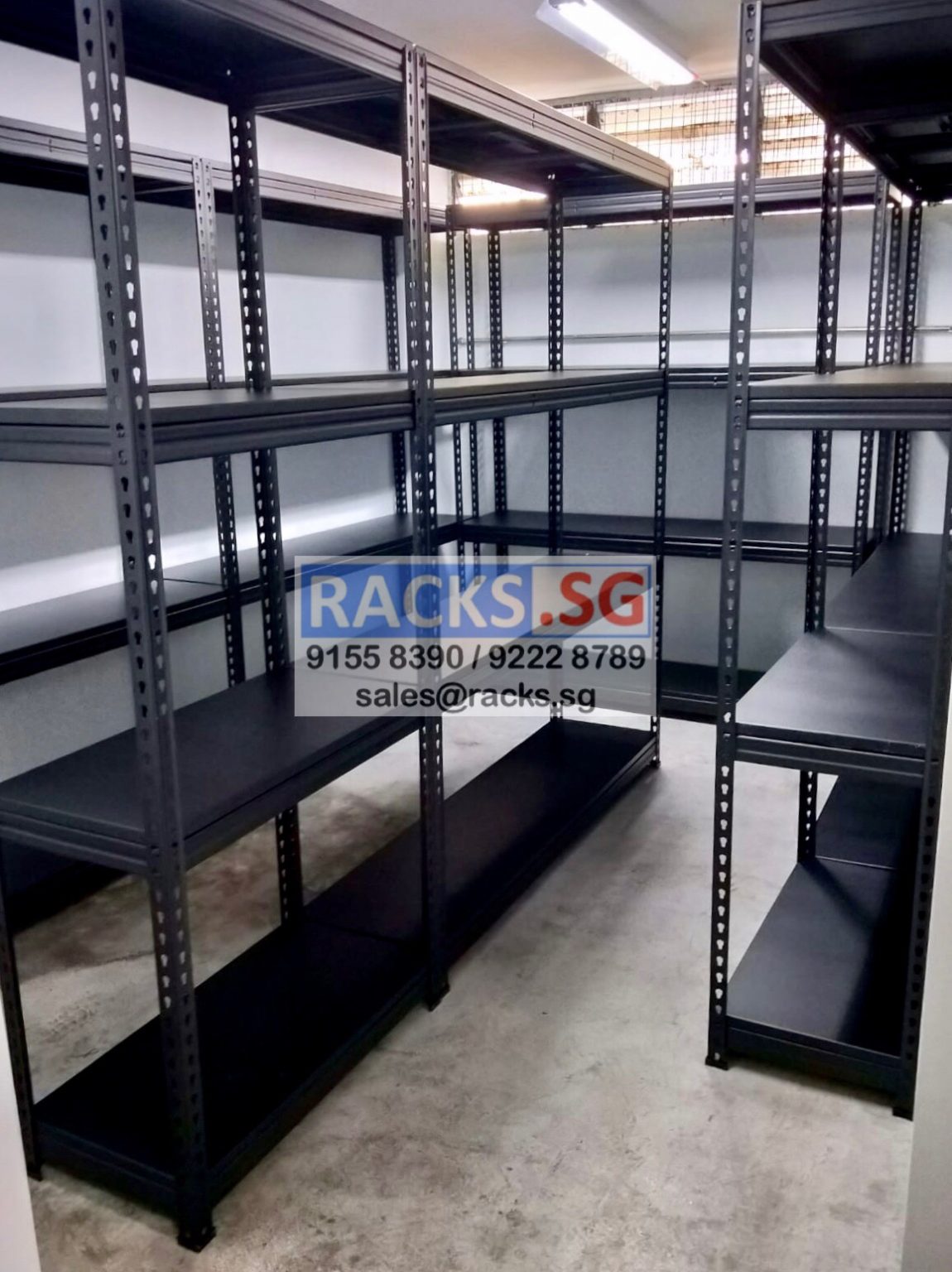 4TIER HEAVYDUTY BOLTLESS RACK WITH METAL SHELVES Racks.SG Metal
